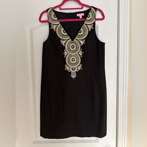 Lilly Pulitzer Black & Gold Gabby shift dress.
Smoke free home